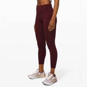 Lululemon Fast and Free High-Rise Tight 25” Size 2 Garnet